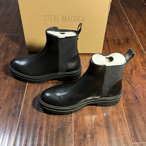 * NEW * Steve Madden Ladies' Leather Gore Chelsea Boot - Size 10 - Picture 5 of 7